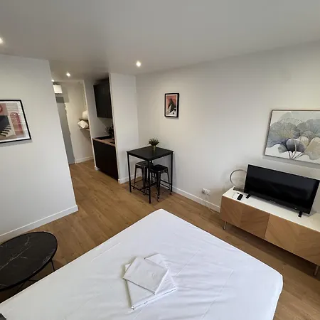 Republique Holiday home *