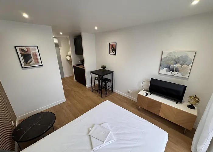 Republique Holiday home *